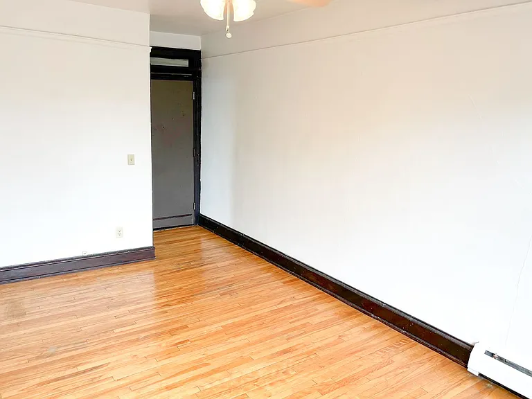 St. Albans Flats — Photo 4