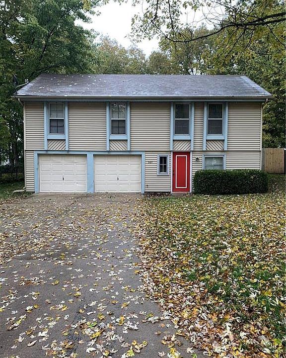 1st image of 307 SE Brentwood Dr