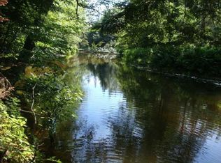 4 Streamside Ln, Bangor, ME 04401