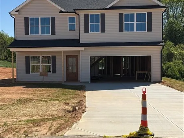 126 Scenic View Trl, Madison, NC 27025