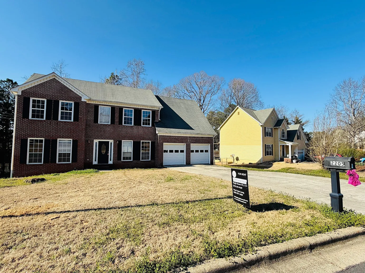 4 bed, 2.5 bath, 2660 sqft, $2,800 — Photo 3