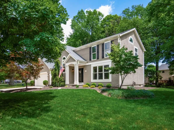 499 Delaneys Cir, Powell, OH 43065