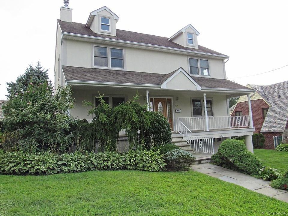 1st image of 26 Anderson Ave