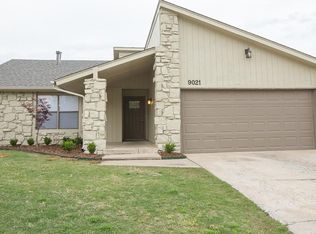 9021 E 60th St S, Tulsa, OK 74145