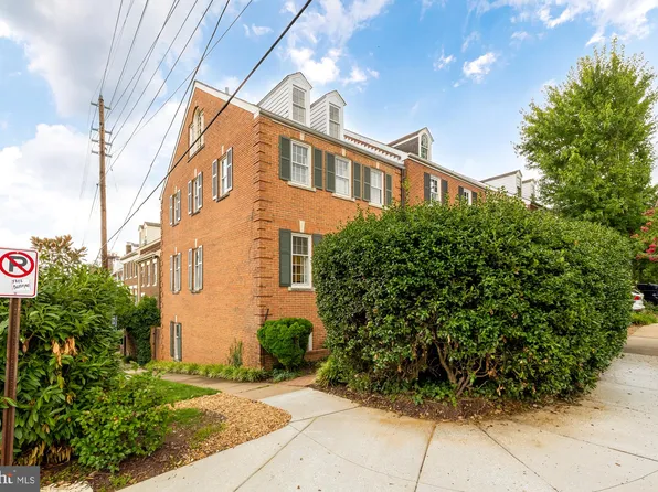 600 S Lee St, Alexandria, VA 22314