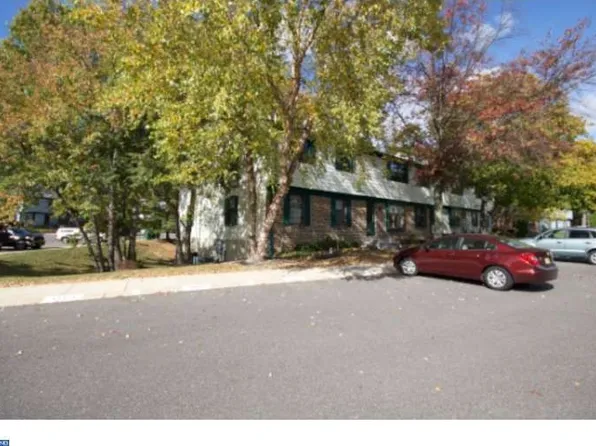 6 Carter Braxton Bldg Building 606, Turnersville, NJ 08012