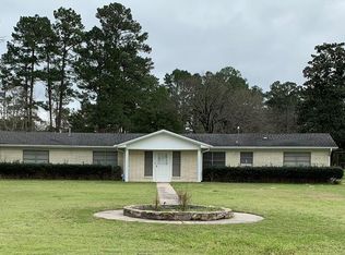 409 Sutton Dr N, Colmesneil, TX 75938