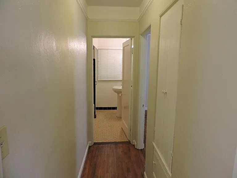 2314 Castro Way — Photo 12
