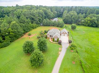 490 Smith Mill Rd, Winder, GA 30680