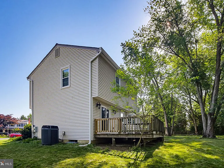 18904 Blue Heron Ln — Photo 49