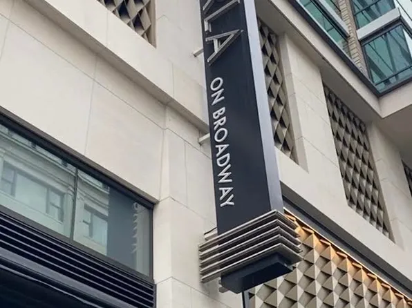 400 S Broadway APT 1014, Los Angeles, CA 90013