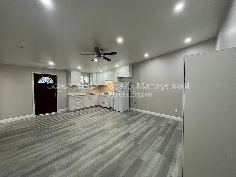 1325 W Parade St — Photo 8
