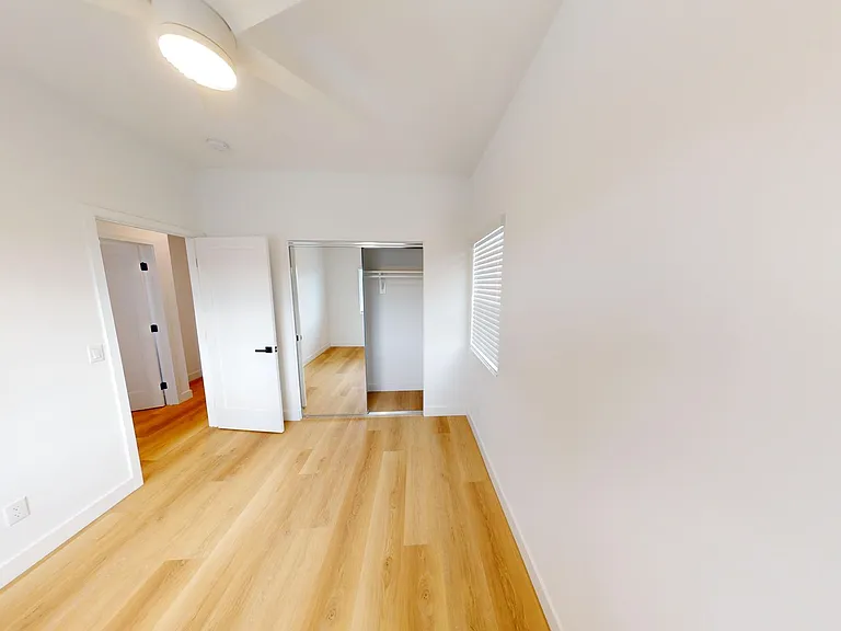 5339-1 W Falls View Dr — Photo 11
