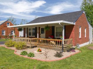 10602 Allen Dr, Fairdale, KY 40118