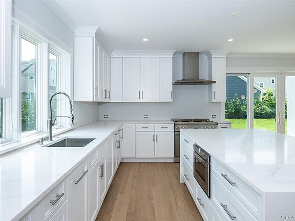 4th image of 138 Mount Joy Place