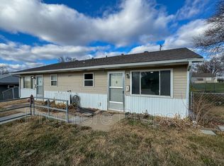 6206 E 155th St UNIT B, Grandview, MO 64030