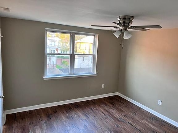 5th image of 7115 1/2 Oxford Ave Unit A