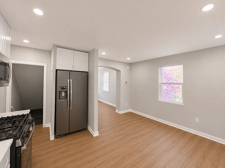 7261 Bridgewood Dr — Photo 7