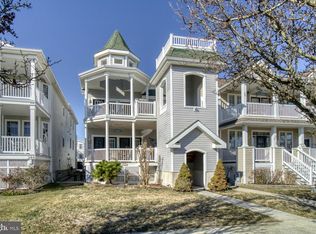 242 Simpson Ave, Ocean City, NJ 08226