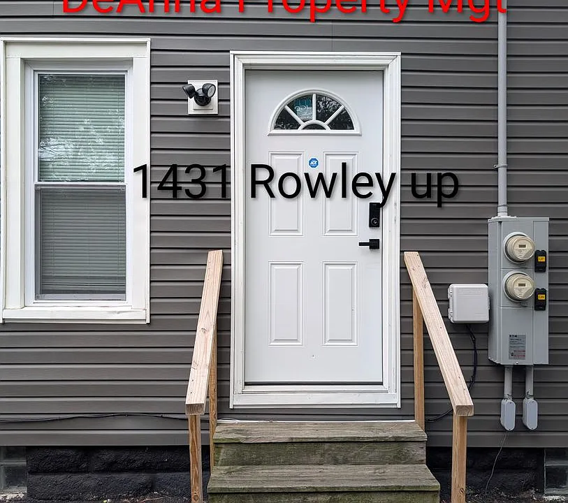 1431 Rowley Ave