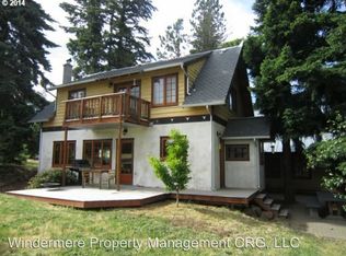 4315 Barrett Dr, Hood River, OR 97031