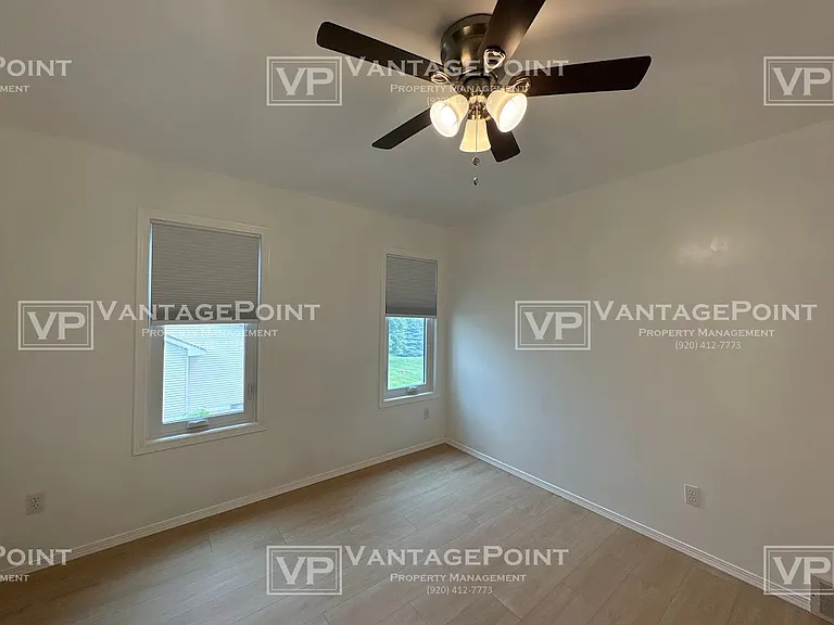 2056 Schanock Dr — Photo 16