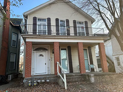 307 Chandler Ave Photo 1