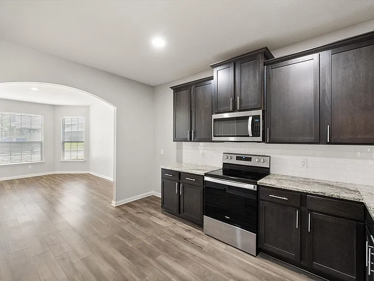 4004 Millau Ln — Photo 11