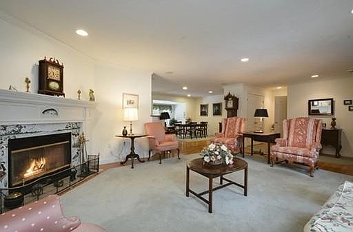 3rd image of 70 Humphreys Ln