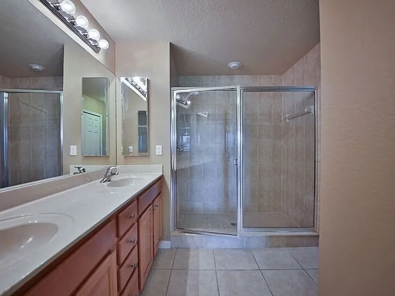 Santa Barbara Villas - Move in Special — Photo 77