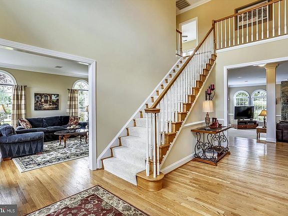 3rd image of 21304 Birdie Ln