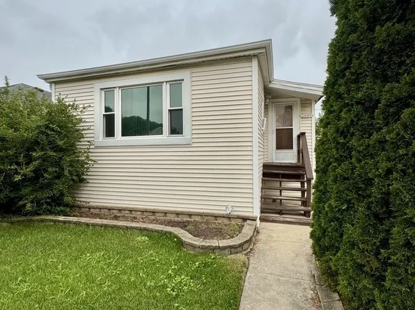 6444 W Foster Ave, Chicago, IL 60656