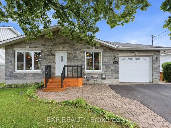 2465 Woods St, Clarence Rockland, ON K4K 1J3