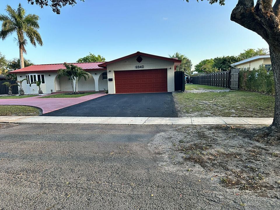 1st image of 6940 Plantation Road