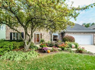 1660 Imperial Cir, Naperville, IL 60563