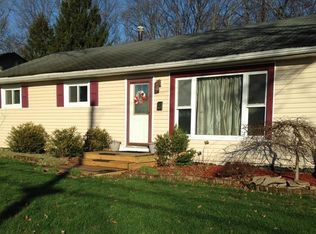 565 N Harmony St, Medina, OH 44256