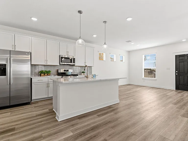 120 Hartson Dr — Photo 10