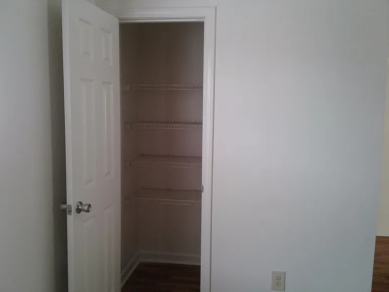 47 Mare Ct #C — Photo 8