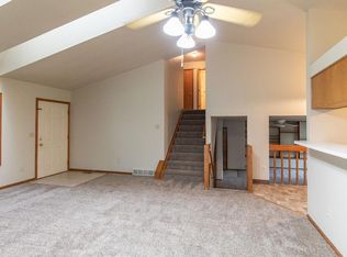2331 Hampshire Sq, Fort Collins, CO 80526