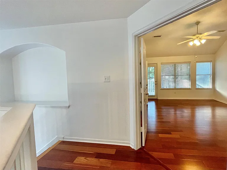 11 Dalea Pl — Photo 30