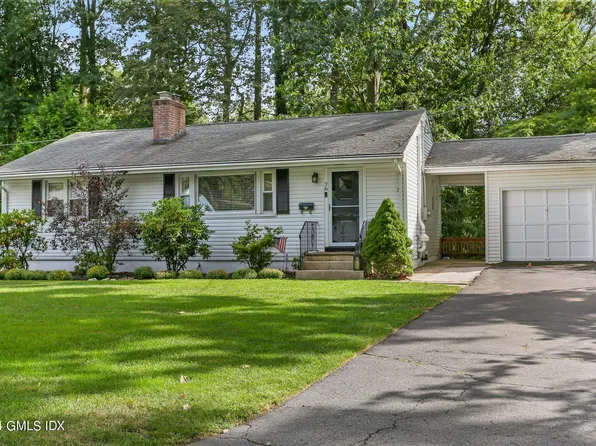 76 Crestwood Dr, Stamford, CT 06905