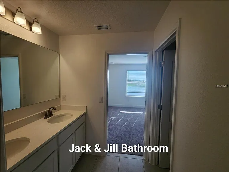 32118 Pond Apple Bnd — Photo 16