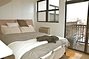 Rented by NY Casa Group