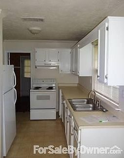 2nd image of 162 Rankin Hills Rd
