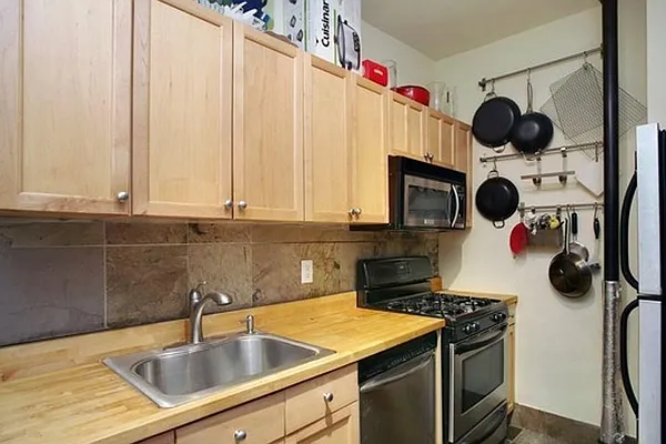 Sold by Corcoran | media 4