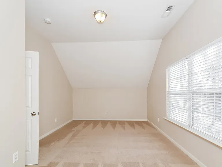 222 Timber Mdw — Photo 15