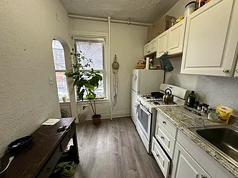 Rented by Premier Metro Realty Corp