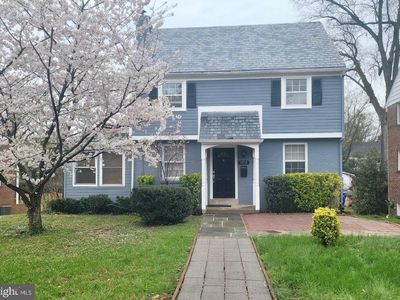 1910 Elkhart St, Silver Spring, MD 20910