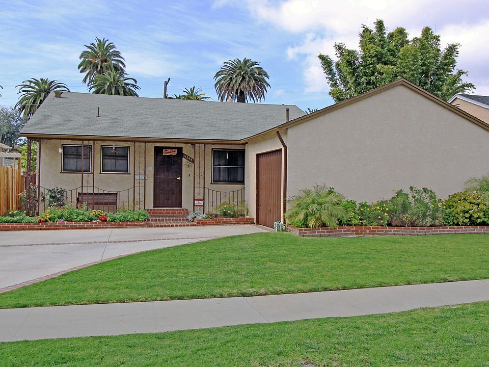 1st image of 11349 Malat Way