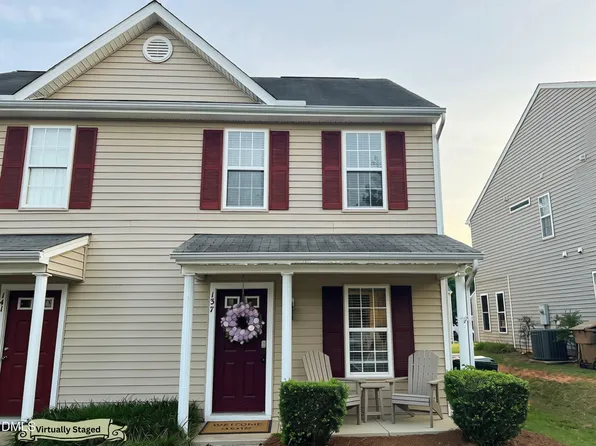 137 Buchanan Ln, Clayton, NC 27527